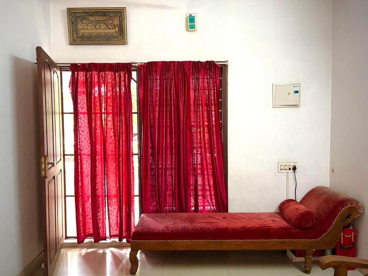 Benheal Homestay Kochi Exterior foto