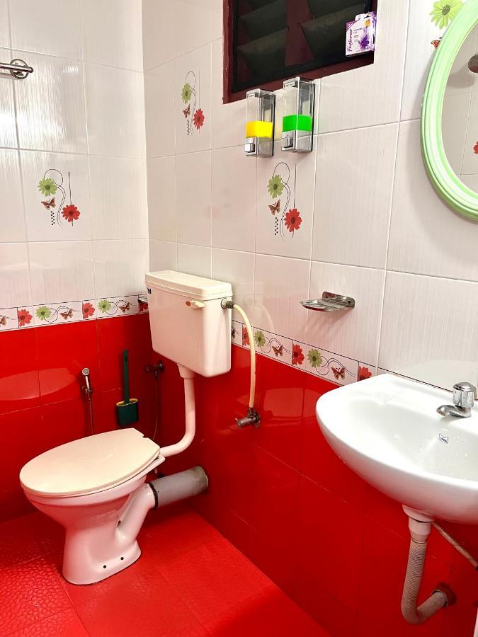 Benheal Homestay Kochi Exterior foto